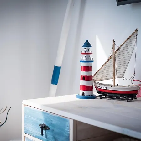 Nautical Loft *beachfront *terraces *parking *
